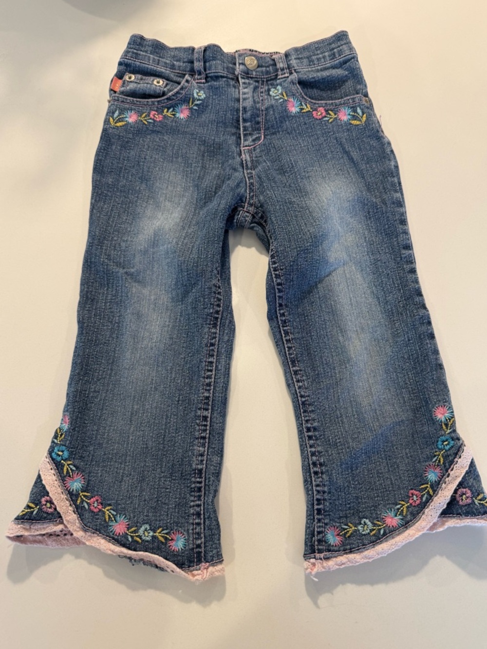 Bongo Girl Flare Bottoms, Y2K, Blue Capri Jeans With Pink Embroidery Size 6x